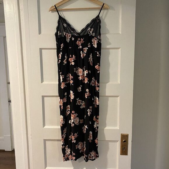 No Boundaries Dark Floral Slip Dress Size L Whimsigoth Y2K Leg Slit Lace Trim - Picture 6 of 11